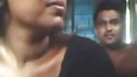 বড় সুন্দরী মহিলা বা ...