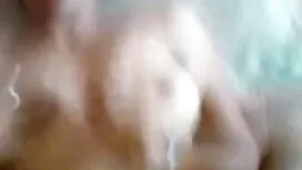 বড় সুন্দরী মহিলা চু ...