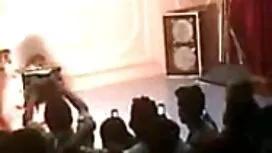 পায়ু, পোঁদ, তিনে দে ...