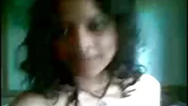 বড় সুন্দরী মহিলা -  ...