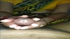 বড়ো মাই, সুন্দরি সে ...
