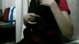 বাড়ীতে বাংলাদেশি মে ...